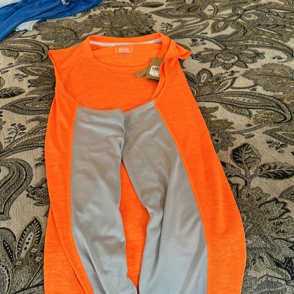 ASICS Muscle Tank Top - Picture 6 of 7